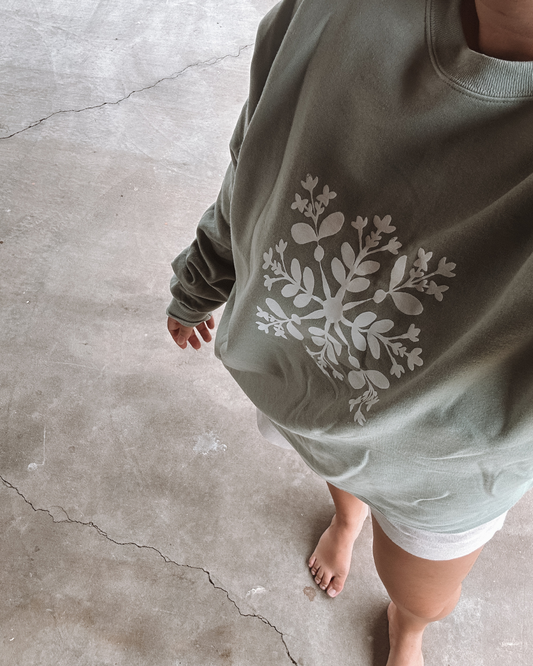 ʻAkia Sweater