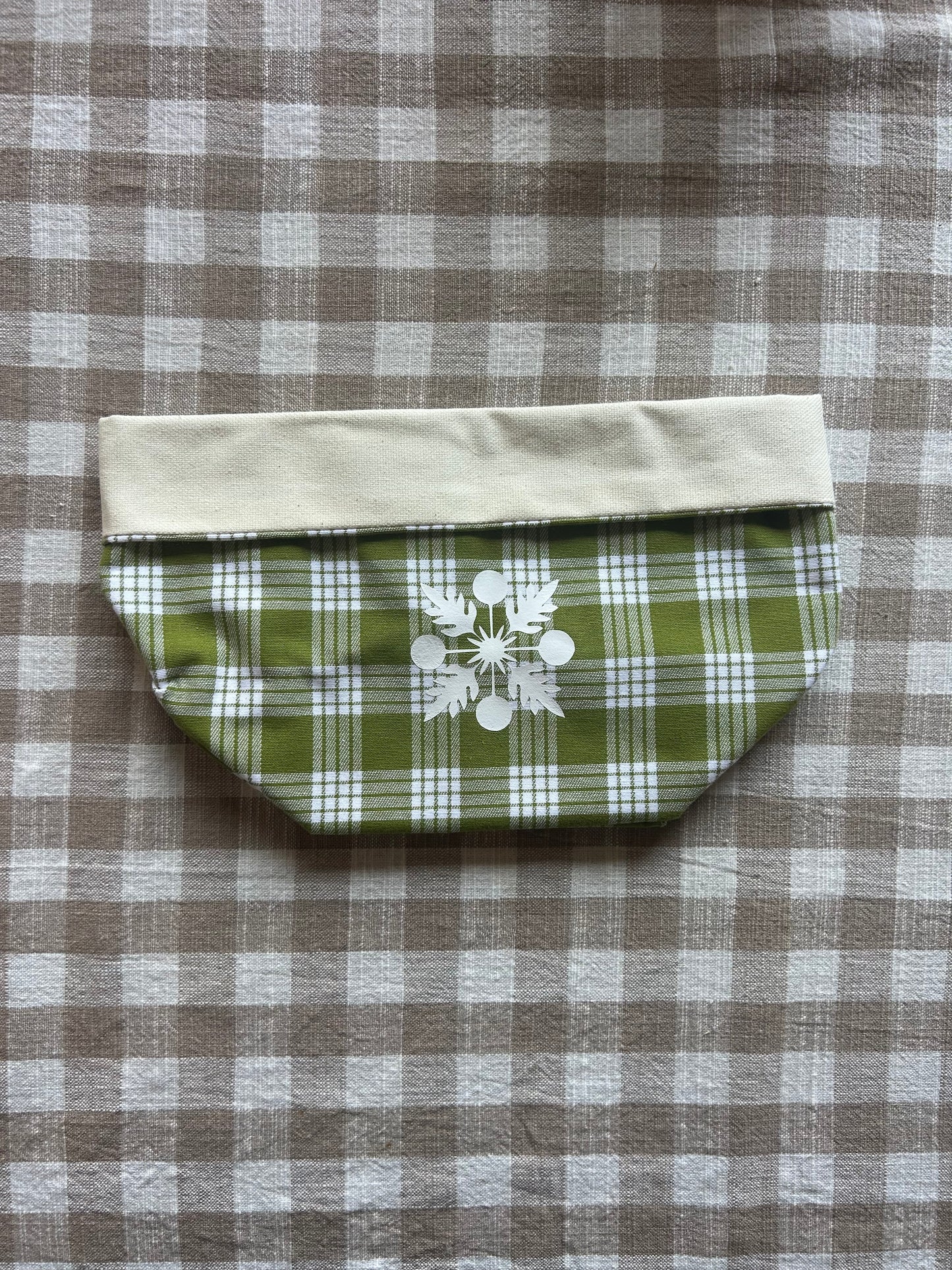 Palaka and Kapa Kuiki Plant Pot